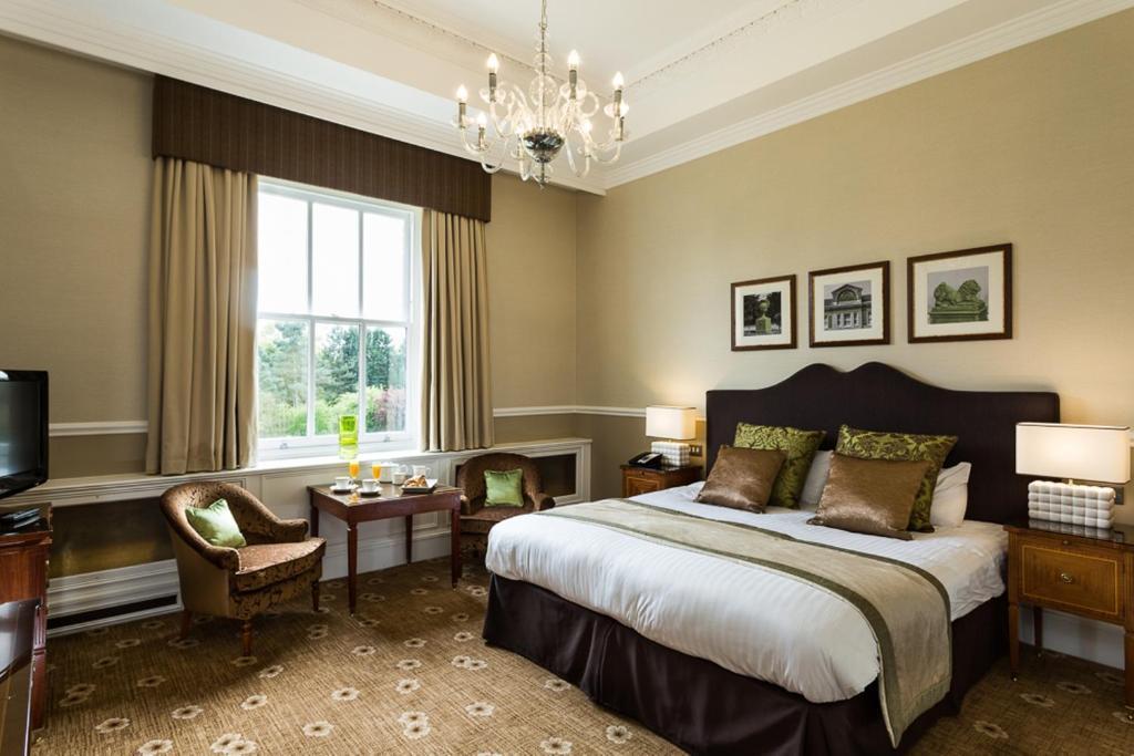 Hatfield Heath Down Hall Hotel מראה חיצוני תמונה