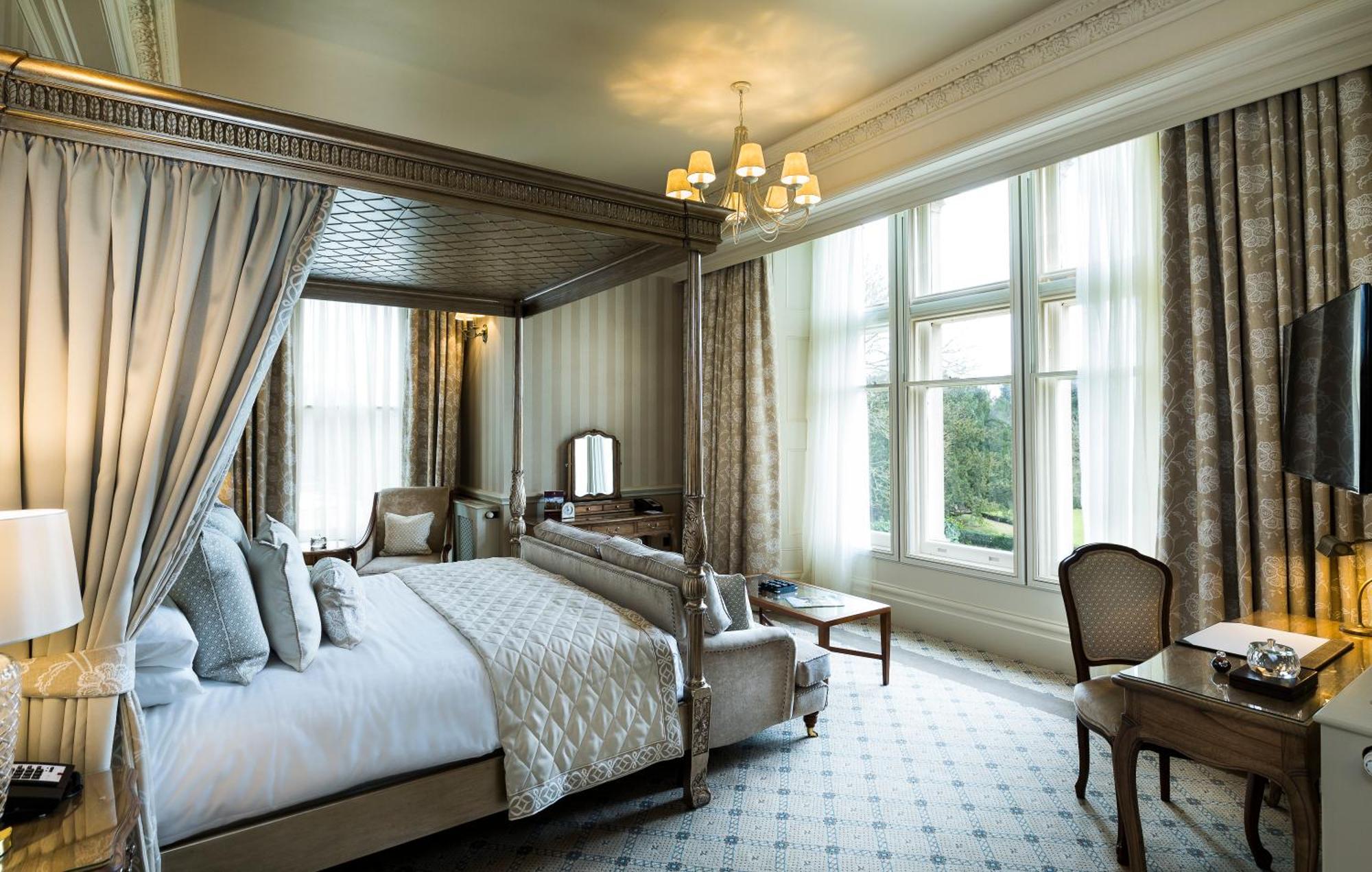 Hatfield Heath Down Hall Hotel מראה חיצוני תמונה