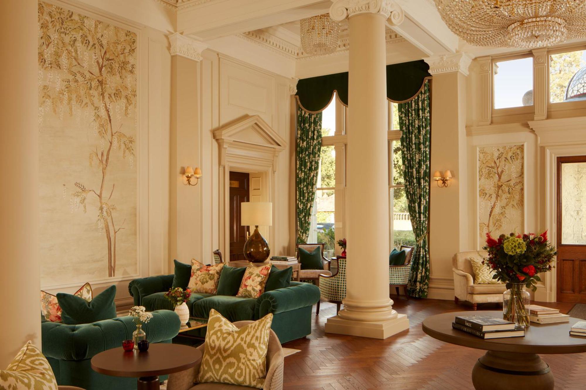 Hatfield Heath Down Hall Hotel מראה חיצוני תמונה